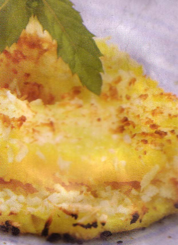 Grillet ananassandwich med marcipan er sommerens varme tip. En nem og lkker afslutning p en hyggelig grillmiddag      